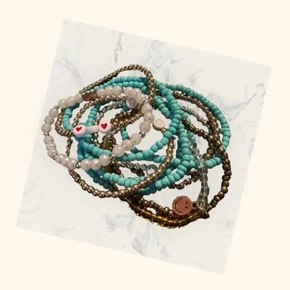 5/$20 Bundle of 12 Stretch Bracelets - Picture 2 of 2